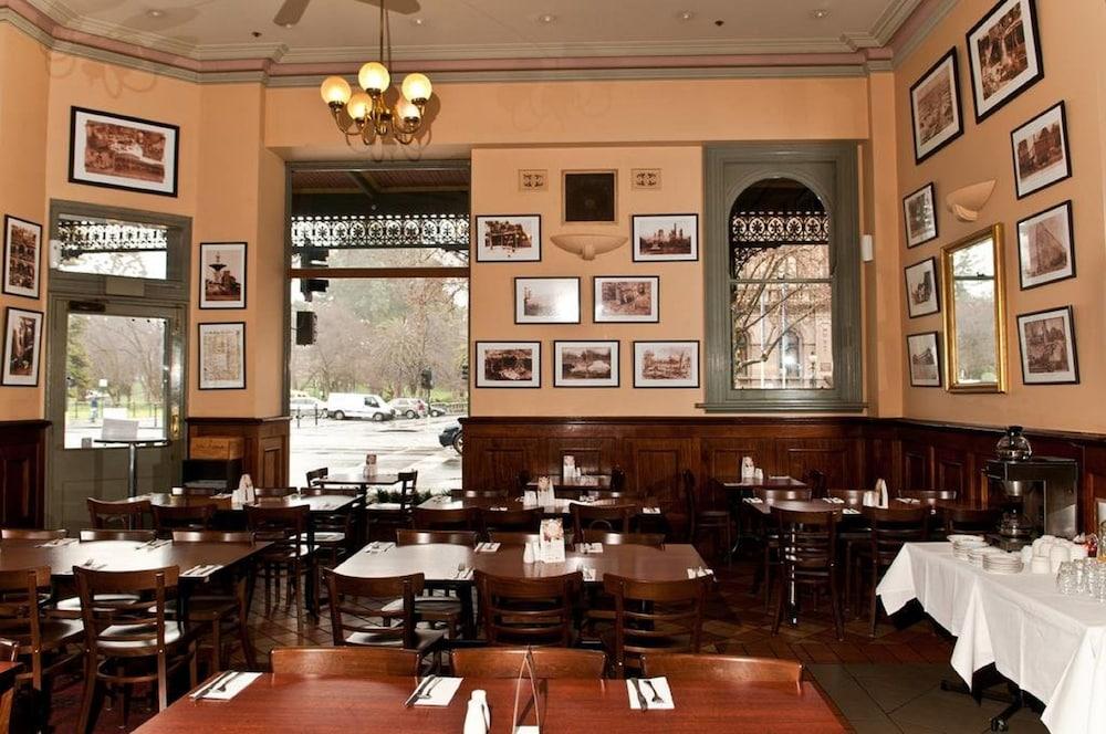 The Hotel Shamrock Bendigo Exterior photo